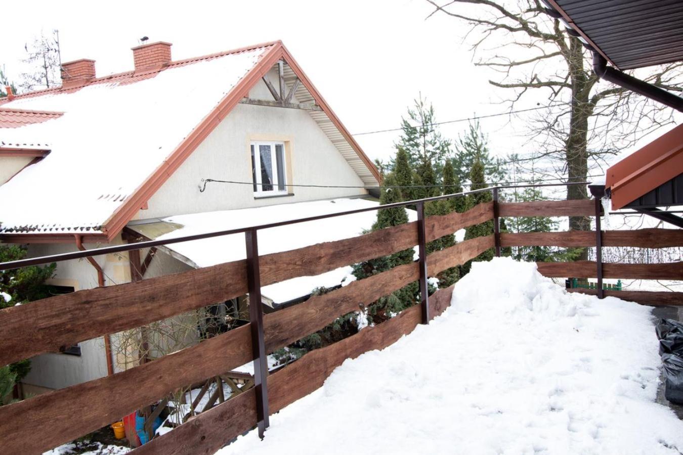 Apartamenty Gorki Male Tuszyn Buitenkant foto