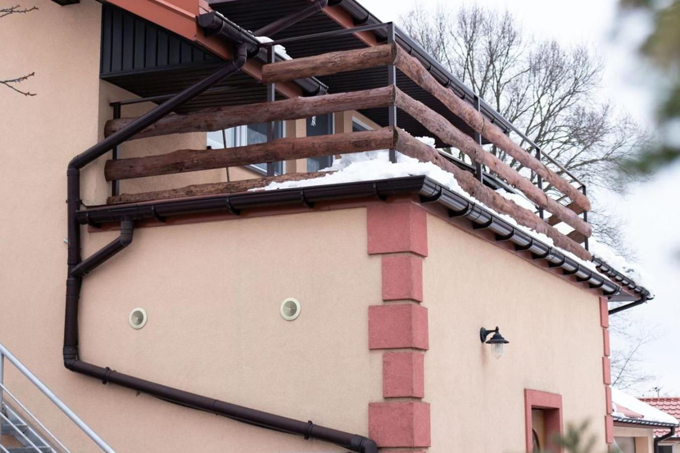 Apartamenty Gorki Male Tuszyn Buitenkant foto